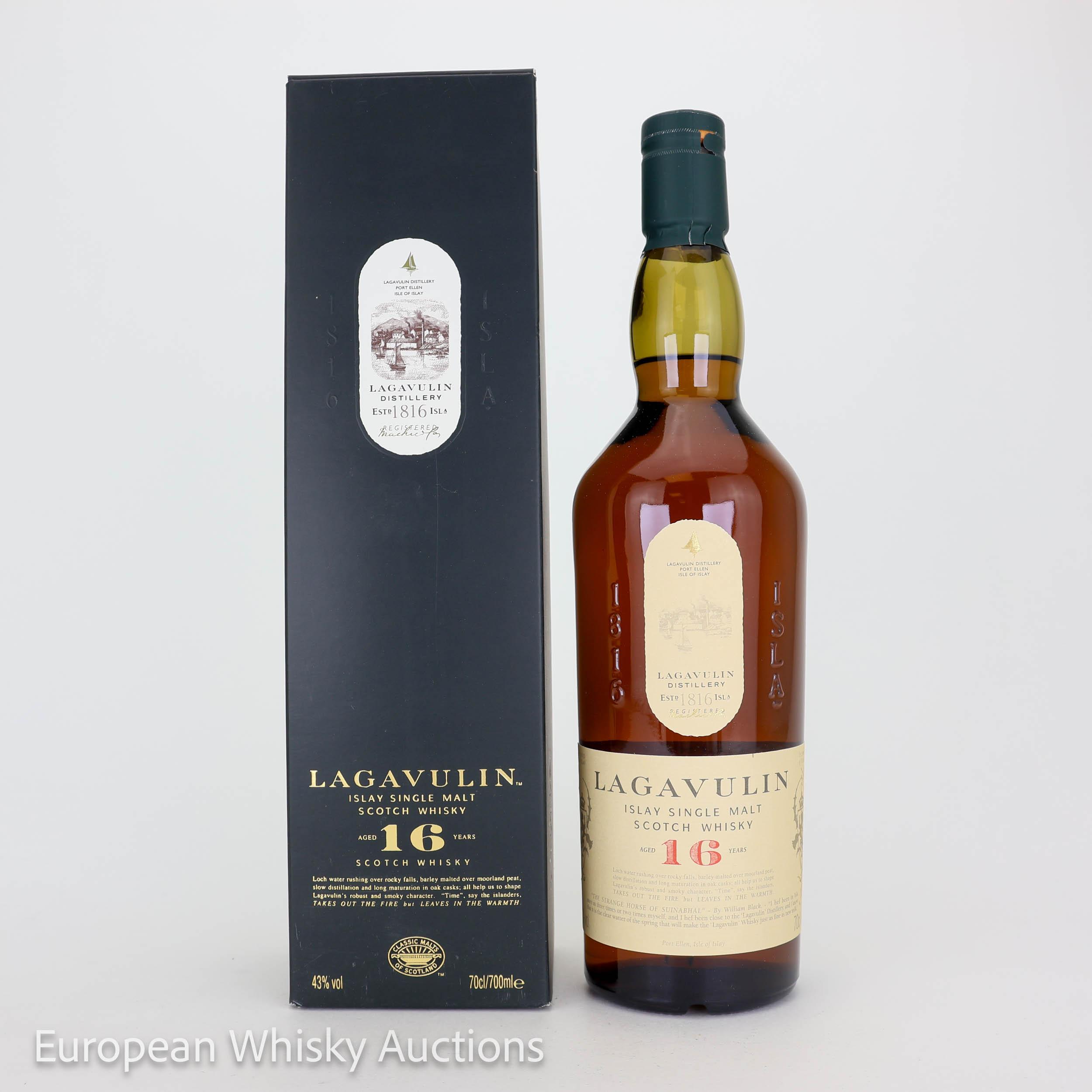 Lagavulin 16 Year Old, Ex-Bourbon & Sherry Cask, 2022, 43% whisky bottle