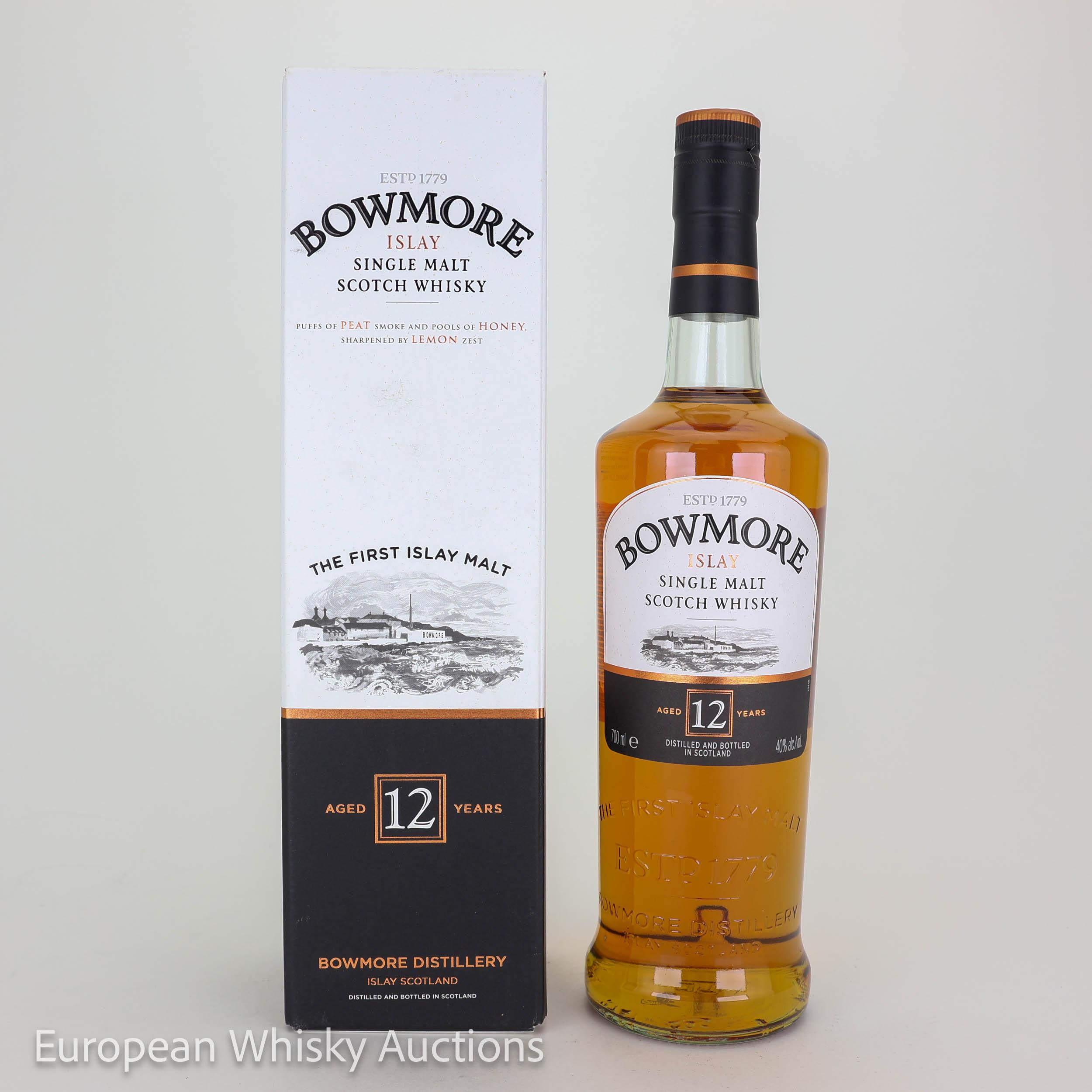 Bowmore 12 Year Old, Bourbon & Oloroso Sherry Cask, 40% whisky bottle