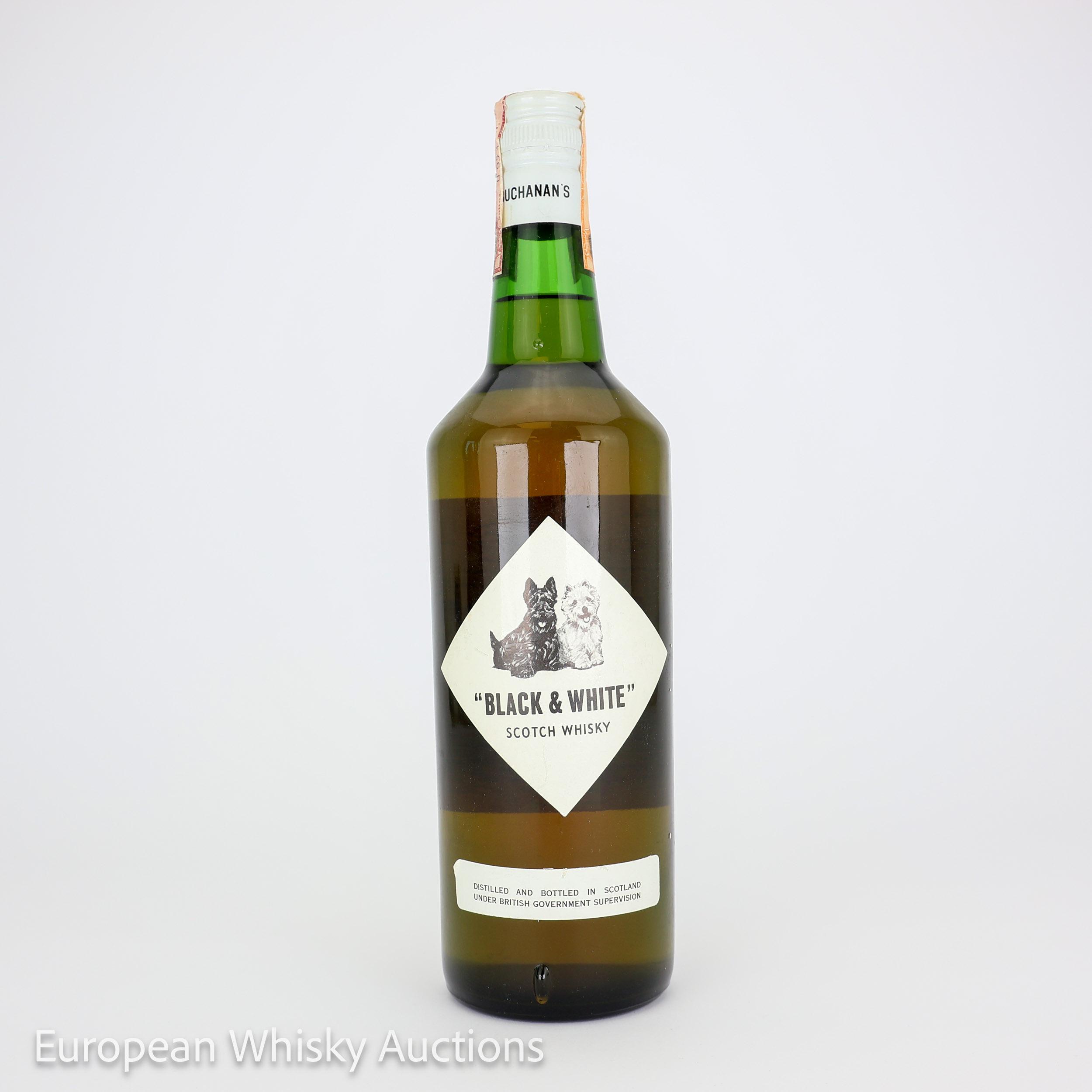 Black & White Special Blend of Buchanan's Choice Old Scotch Whisky, 43% whisky bottle