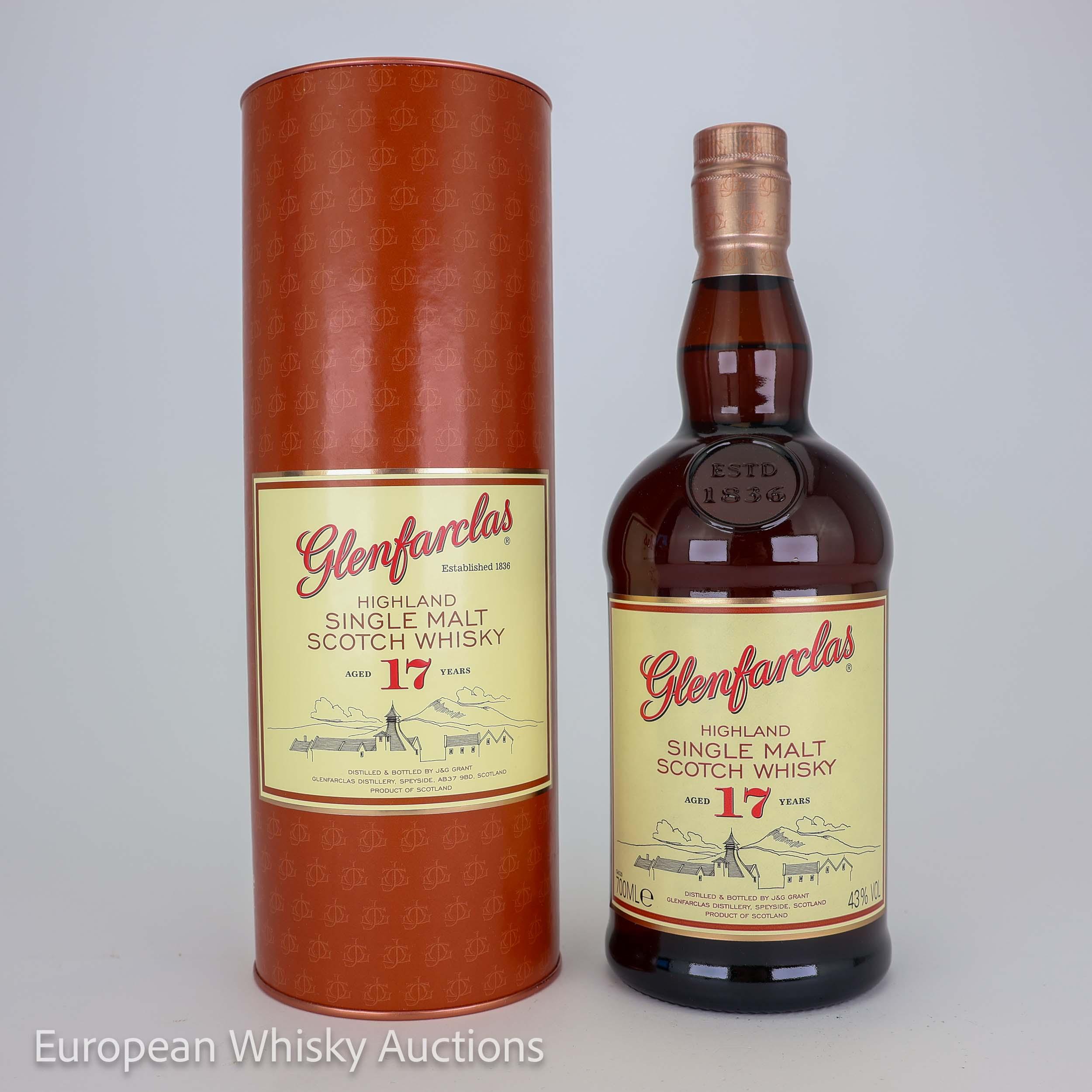 Glenfarclas 17 Year Old, Sherry & Bourbon Cask, 43% whisky bottle