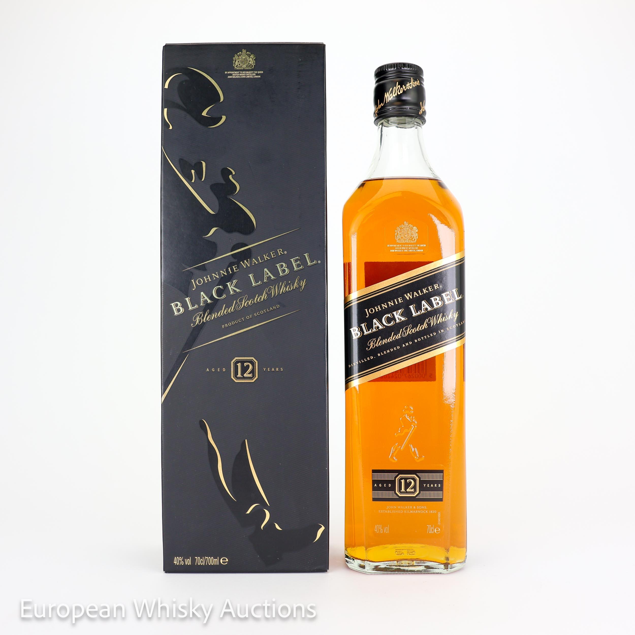 Johnnie Walker Black Label 12 Year Old, Sherry & Bourbon Cask, 40% whisky bottle
